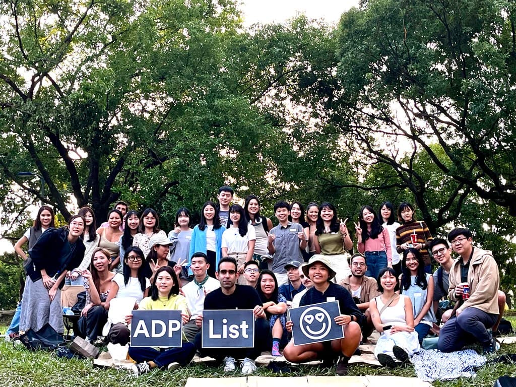 Group photo with the ADPList community in a park